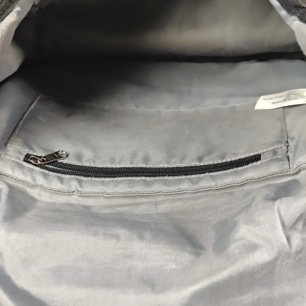 Patagonia Half Mass Messenger Bag Black Padded Laptop Gorpcore 48266SP13